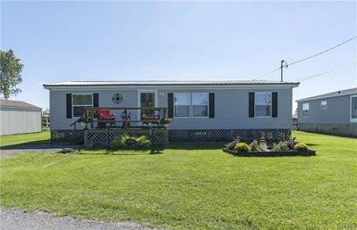/international/us/24482-fire-road-26-n-three-mile-bay-ny-110119917712/