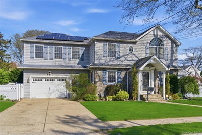 /international/us/2185-howard-place-bellmore-ny-110107464024/