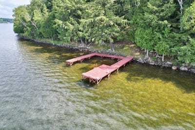 /international/us/1306-deer-path-phelps-wi-110101522469/?lang=es