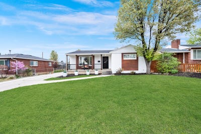 /international/us/1861-e-severn-dr-s-holladay-ut-110107079130/