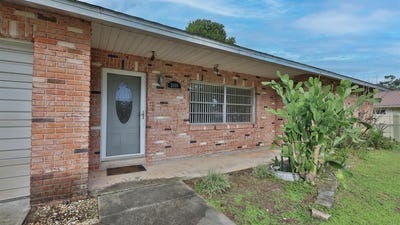 /international/us/2408-juniper-drive-edgewater-fl-110120663649/