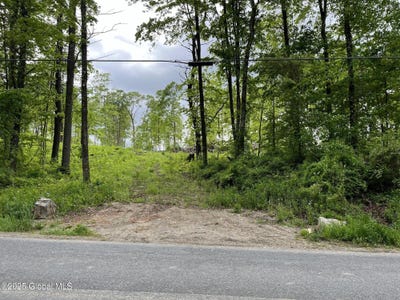 /international/us/l4-2-tripoli-road-kingsbury-ny-110099643572/