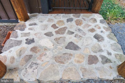 /international/us/381-bass-wood-lane-mount-jackson-va-110101320249/?lang=zh-tw