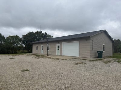 /international/us/504-3rd-st-ridgeway-mo-110120066937/