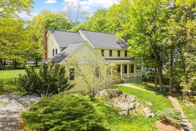 /international/us/37-concord-road-acton-ma-110108019249/