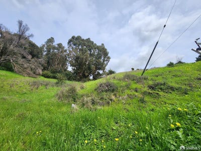 /international/us/montrose-drive-san-leandro-ca-110108823240/