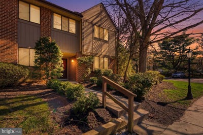 /international/us/305-a-cypress-point-circle-mount-laurel-nj-110106699994/