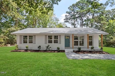 /international/us/157-reynolds-road-louisburg-nc-110119743521/