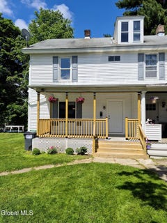 /international/us/14-lynch-avenue-castleton-on-hudson-ny-110108628198/