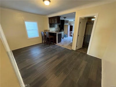 /international/us/1102-n-alma-avenue-east-los-angeles-ca-110098258754/?lang=zh-cn