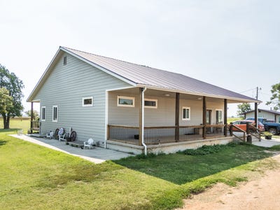 /international/us/15307-se-90th-st-norwich-ks-110101491352/