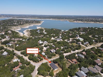 /international/us/1416-skyline-hills-canyon-lake-tx-110101193684/
