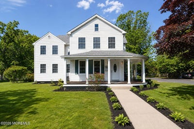 /international/us/138-church-street-belford-nj-110108534564/