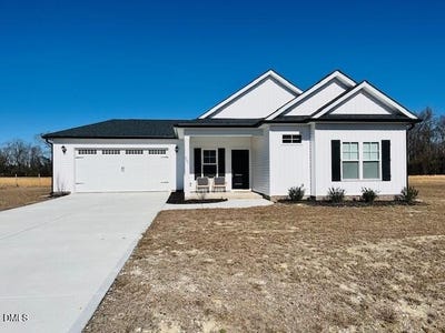 /international/us/201-e-sillinger-drive-goldsboro-nc-110107076974/