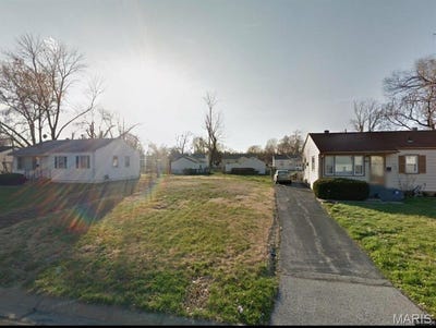 /international/us/4325-saint-regina-lane-st-ann-mo-110100802473/