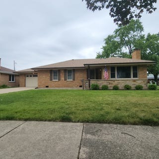 /international/us/4609-w-115th-place-alsip-il-110108446288/