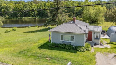 /international/us/57-main-street-sangerville-me-110100417030/