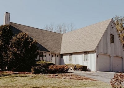 /international/us/7-tabor-hill-road-north-smithfield-ri-110109138941/