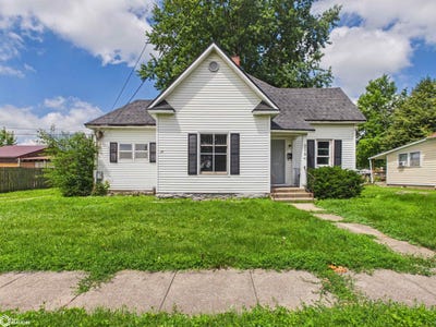 /international/us/209-s-10th-street-albia-ia-110109060957/