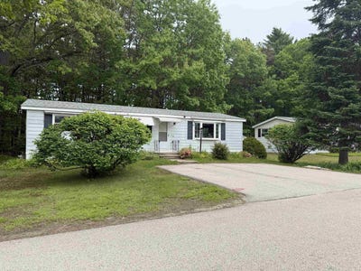 /international/us/22-fairfield-drive-concord-nh-110104438708/