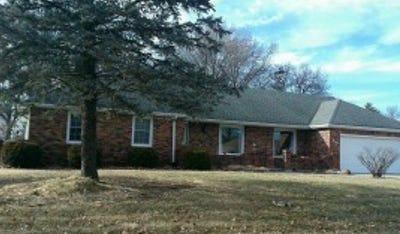 /international/us/910-summit-chillicothe-mo-110107585175/