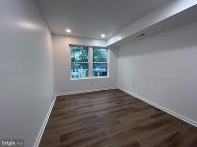 /international/us/580-bath-street-bristol-pa-110098788044/