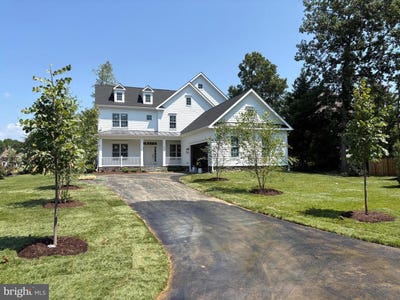/international/us/3608-center-dr-alexandria-va-110099538397/