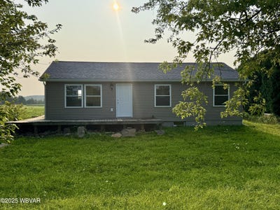 /international/us/133-homebase-lane-unityville-pa-110101449004/