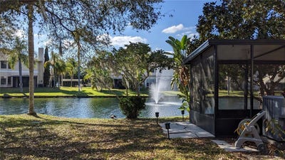 /international/us/46-emerald-bay-drive-oldsmar-fl-110108505248/