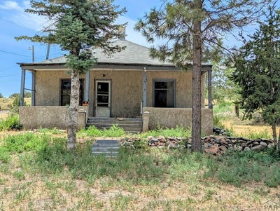/international/us/505-w-10th-st-walsenburg-co-110108577758/