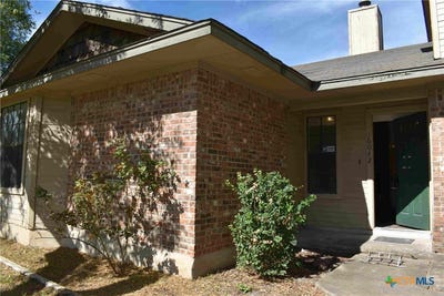 /international/us/16042-stoneham-circle-pflugerville-tx-110109027649/