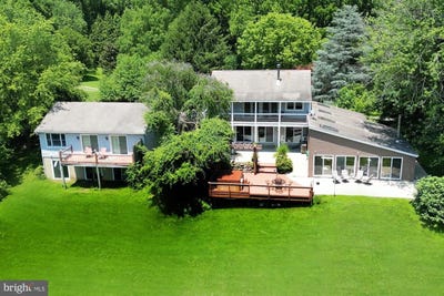 /international/us/4441-solomons-island-rd-harwood-md-110100468504/