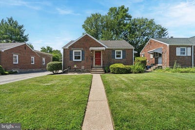 /international/us/1328-warren-ave-havertown-pa-110100517418/