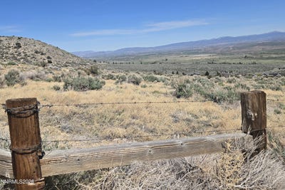 /international/us/355-shakehill-road-markleeville-ca-110107724660/