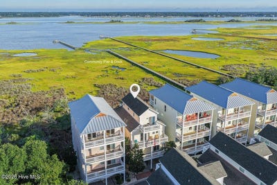 /international/us/111-coastal-cay-surf-city-nc-110110171976/
