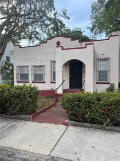 /international/us/1922-sw-3rd-st-miami-fl-110098529623/