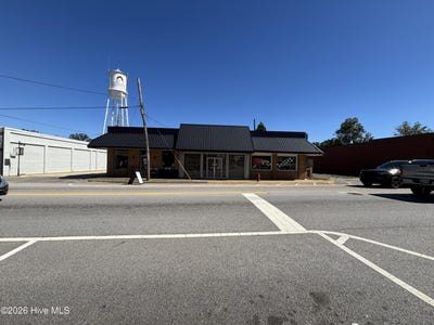 /international/us/203-n-louisville-street-harlem-ga-110110423196/