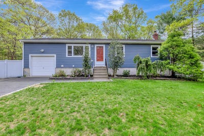 /international/us/3-williams-street-center-moriches-ny-110099239368/?lang=en