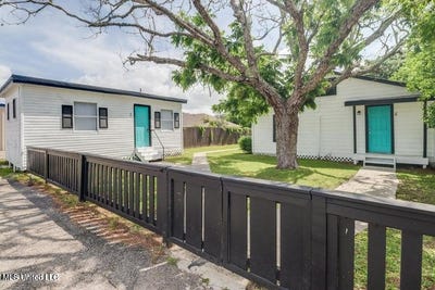 /international/us/1812-market-street-pascagoula-ms-110100553373/