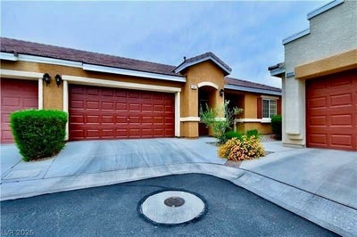 /international/us/10363-madagascar-palm-street-las-vegas-nv-110108477525/