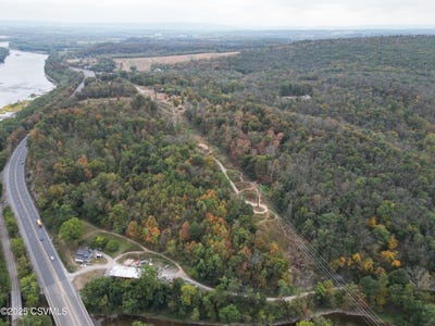 /international/us/us-route-15-highway-allenwood-pa-110102446379/