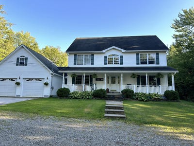 /international/us/76-fowler-road-hampden-me-110108450008/