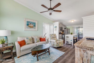 /international/us/49-jacaranda-court-new-smyrna-beach-fl-110098571359/