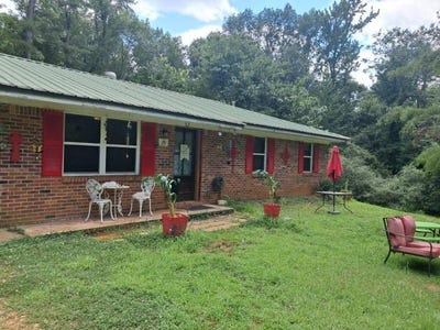 /international/us/582-county-road-433-vardaman-ms-110109010828/