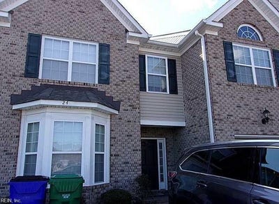 /international/us/24-rutland-drive-hampton-va-110108225448/
