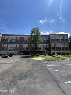 /international/us/222-s-ten-broeck-street-scotia-ny-110108344738/