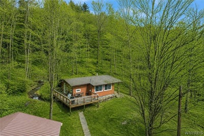 /international/us/2530-county-road-24-swain-ny-110108721724/