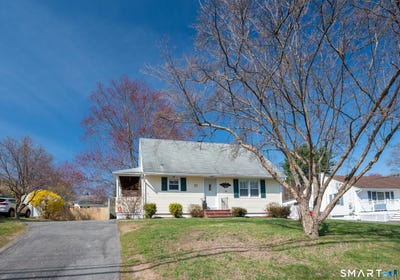 /international/us/64-golden-hill-road-danbury-ct-110107389591/