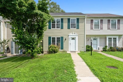 /international/us/3813-light-arms-place-waldorf-md-110100963317/