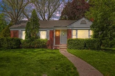 /international/us/13660-winchester-street-oak-park-mi-110108635675/
